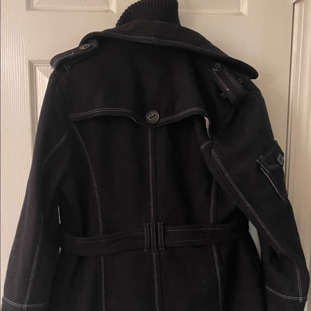 Jennifer Lopez Black Trench Coat with Button Details